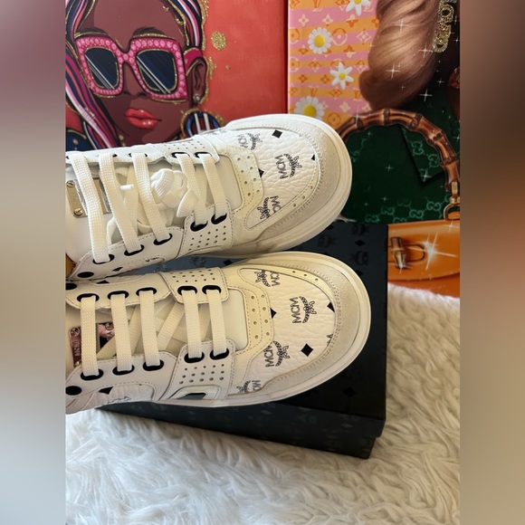 MCM White Skyward Visetos Shoe withbox - Picture 13 of 15